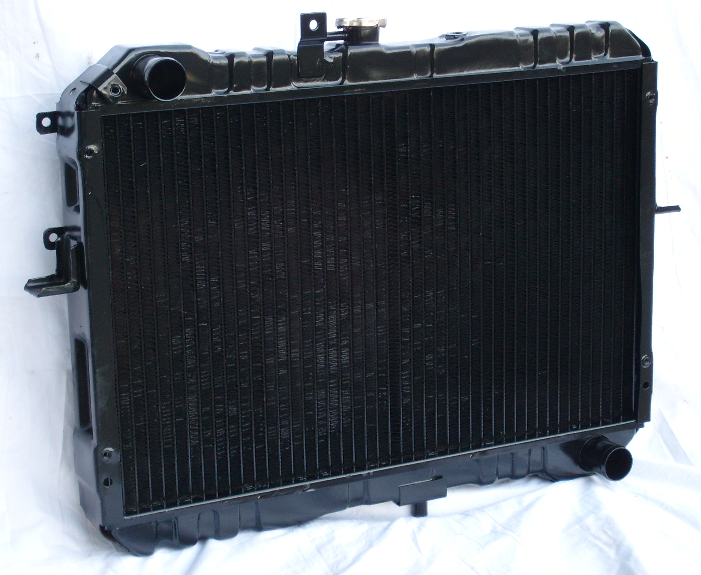 KADA Mazda Mazda E2200 Kalın Döküm Şasi Soğutma Sistemi - Orijinal OEM S20715200 - Parça Kodu KR21530